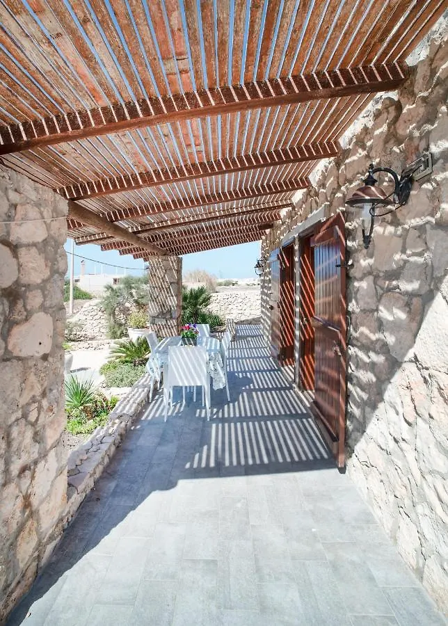 Residence Del Sole Lampedusa Aparthotel